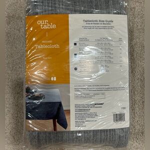 Our Table Textured Rectangle Table Cloth in Navy